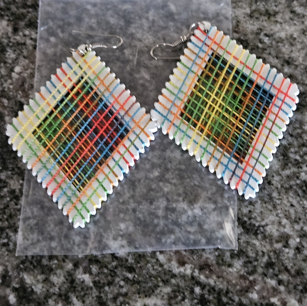 Colorful Woven Earrings - Picture 3 of 4
